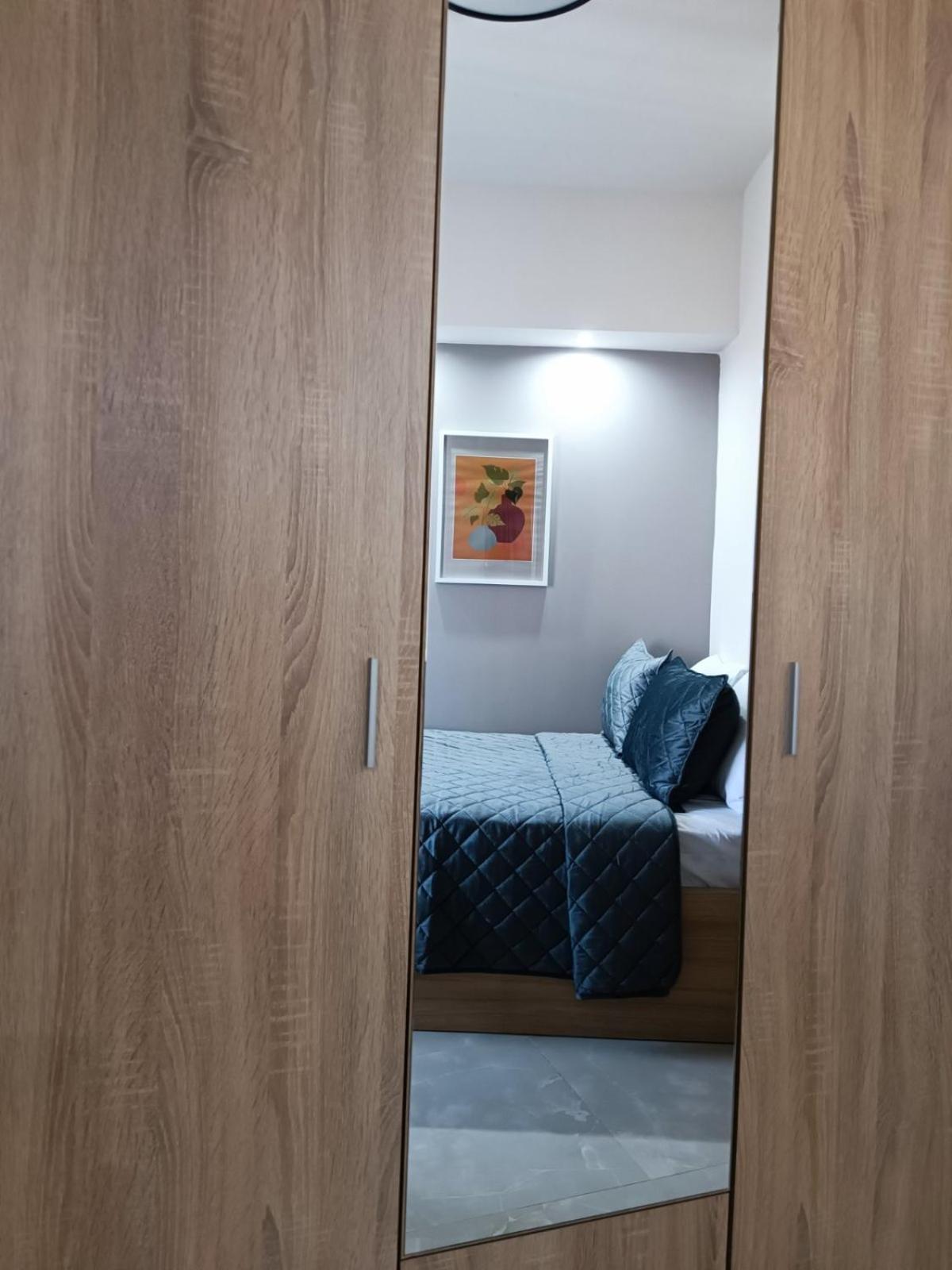 Central Studio In Veria Экстерьер фото